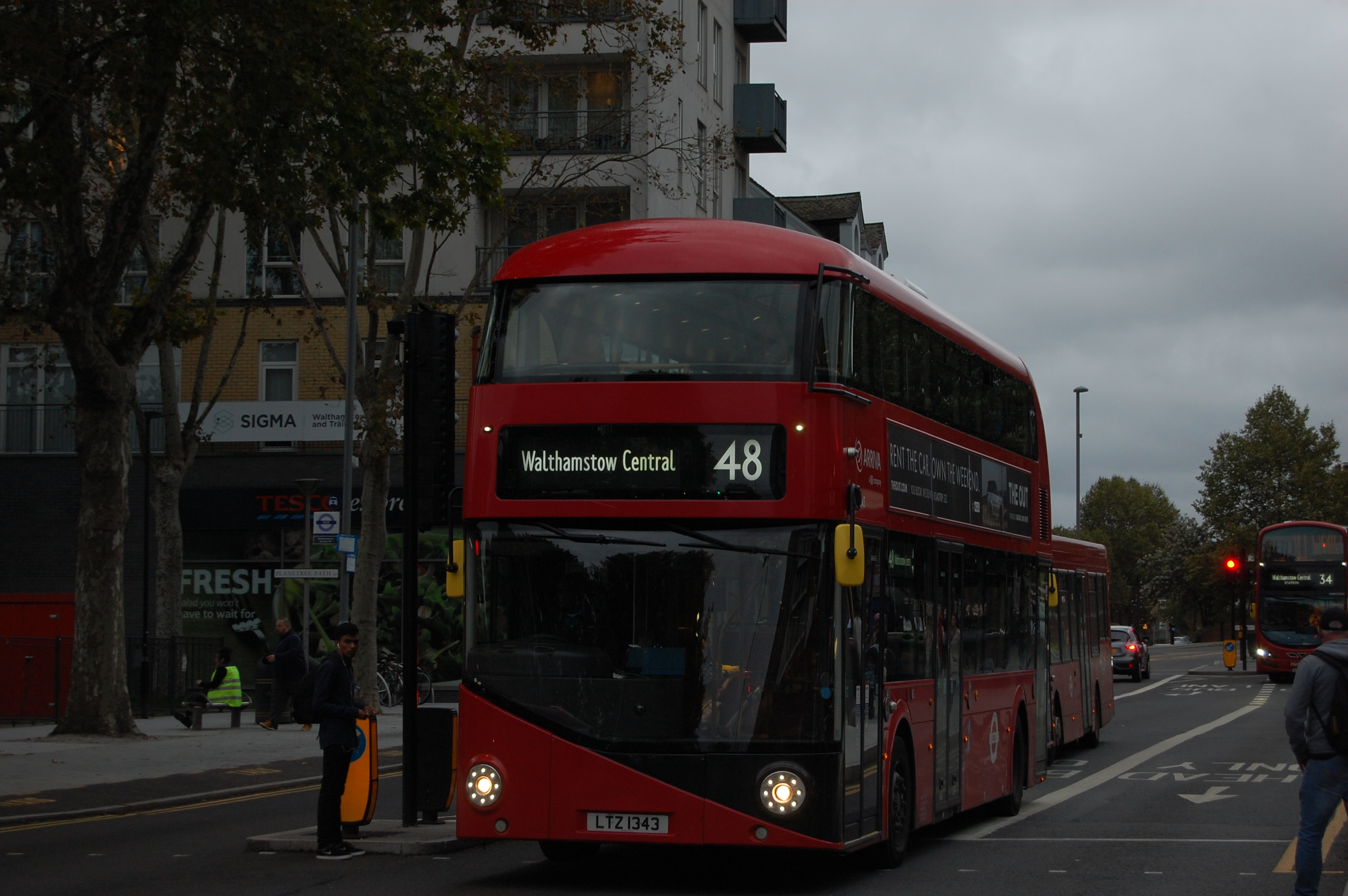 victoria Route: Schedules, Stops & Maps - Brixton - Walthamstow