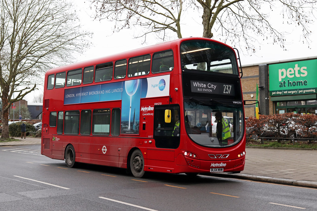 London Buses route 237 | Bus Routes in London Wiki | Fandom