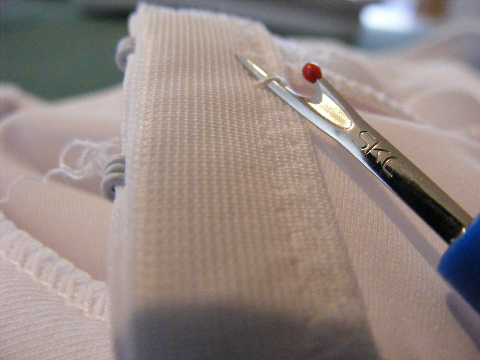 DIY Tutorial – How to Sew Lingerie Straps — Sew DIY