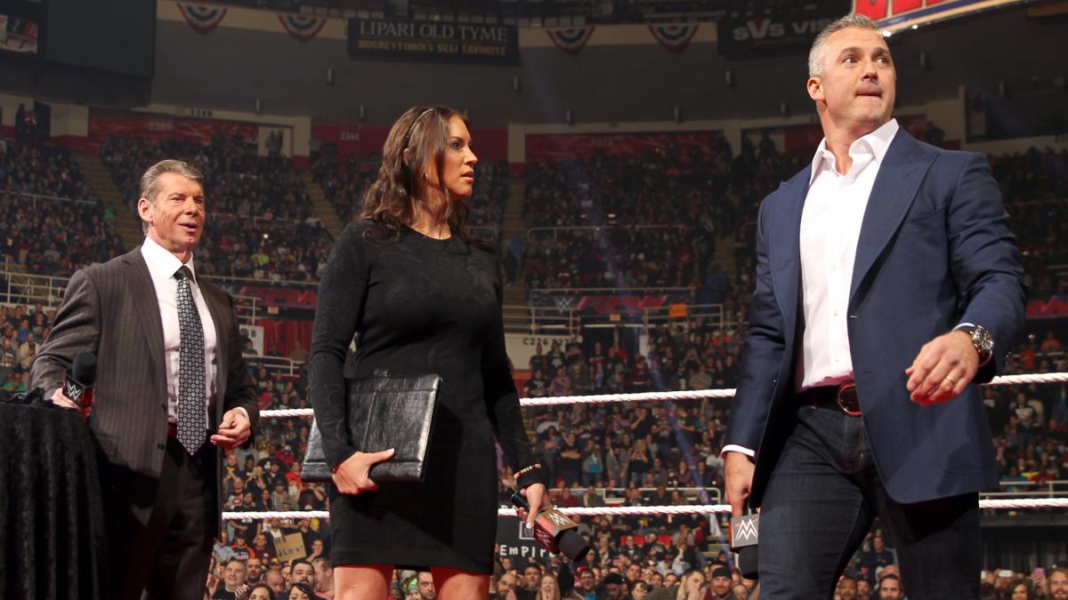 15 Pics The McMahon-Helmsley Family Don't Want You To See