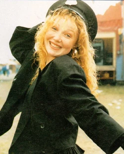 Donna Bell | Byker Grove Wiki | Fandom