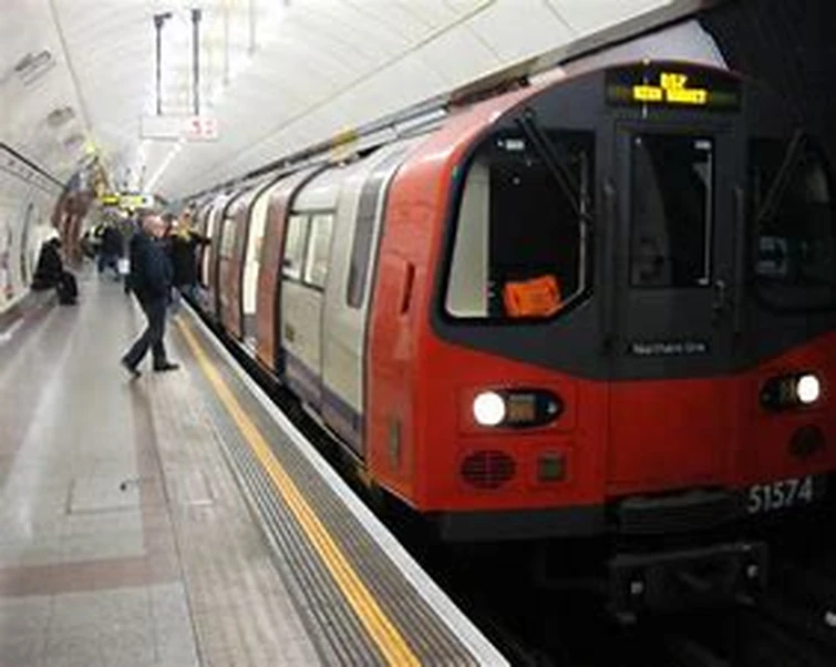 Metro's rolling stock Fandom