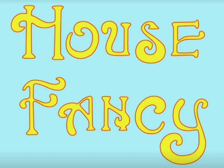 What font is the house fancy logo Fandom
