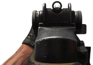 The default iron sights of the EBR-14