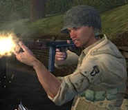 Żołnierz 101 Dywizji Powietrznodesantowej z Thompsonem.