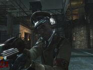 Richtofen in Der Riese con una Ray Gun