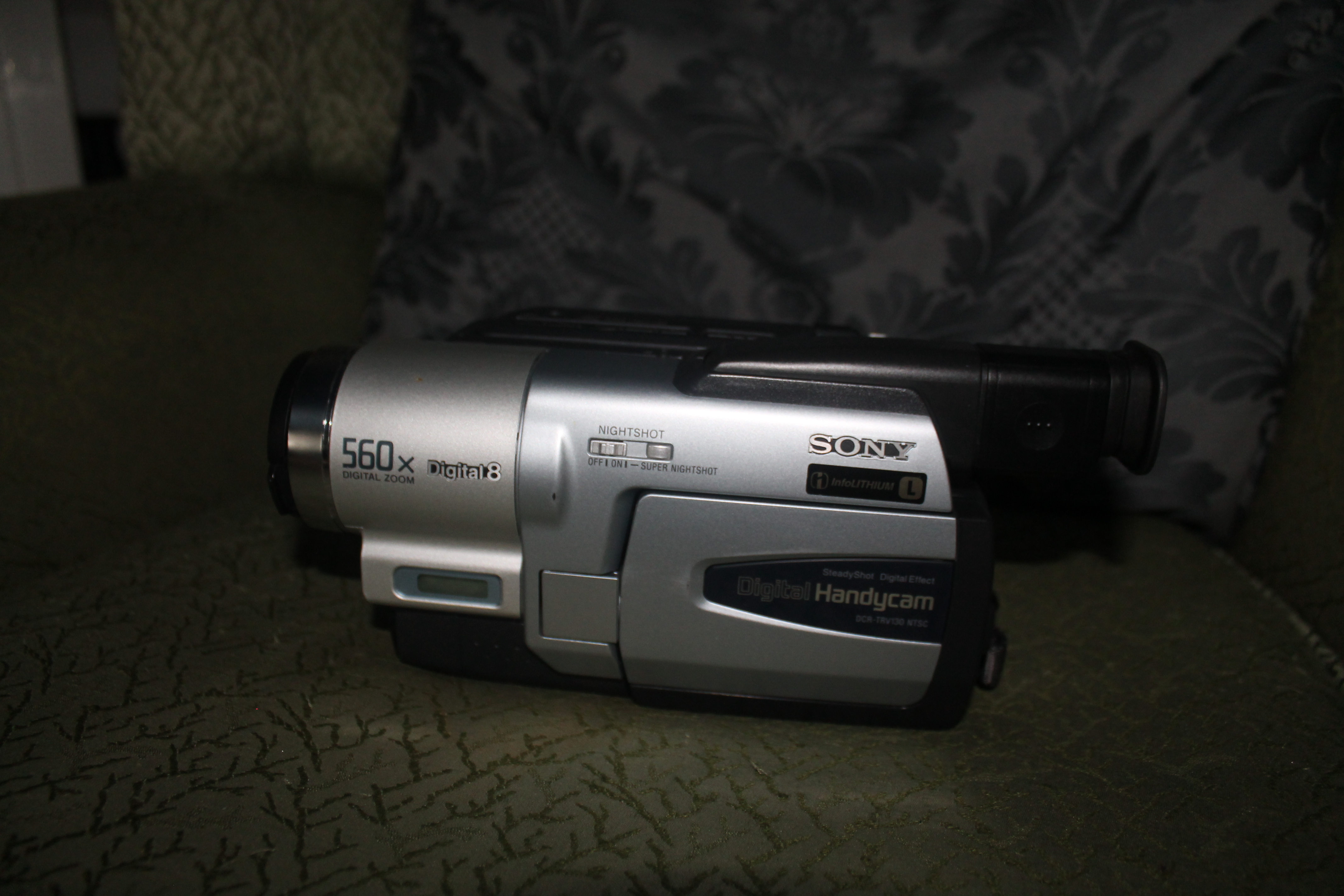 Sony CCD-TRVx8 Series | CamcorderPedia Wiki | Fandom