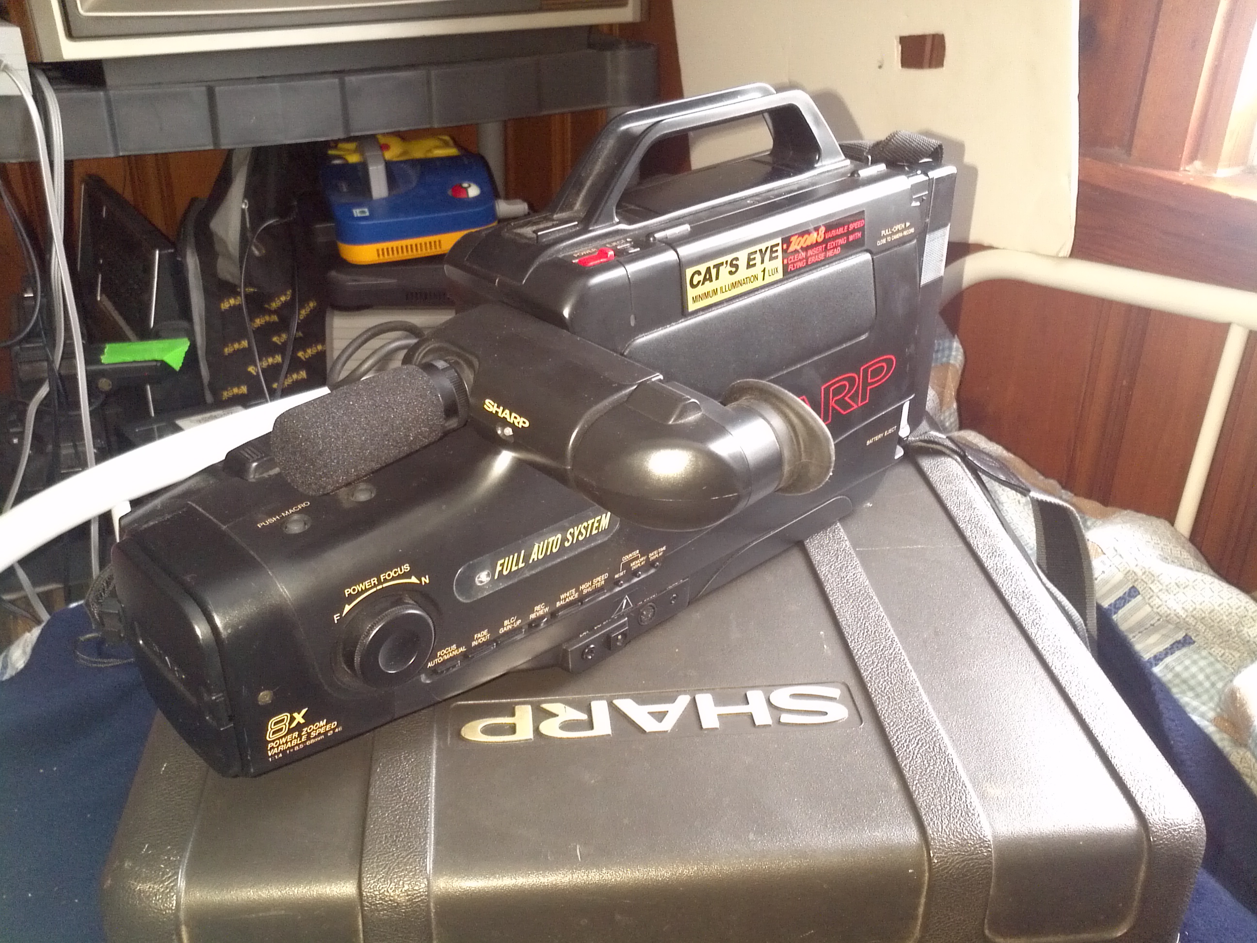 SHARP VL-L175U | CamcorderPedia Wiki | Fandom