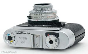 Voigtlander-vito-cd-top