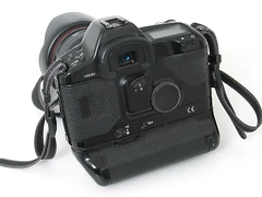 Canon EOS1N 2.jpg (176 KB) Canon EOS-1N with Power Drive Booster E1 and Canon Zoom Lens EF 20-35mm 1:2,8 L.