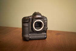 Canon EOS 1V HS.jpeg