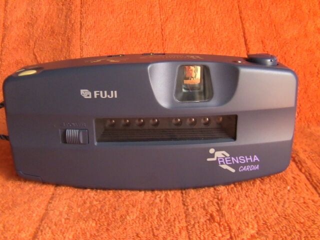 【Polaroid雜貨店】♞Fuji Rensha Cardia 8 / byu-N 八格連拍機