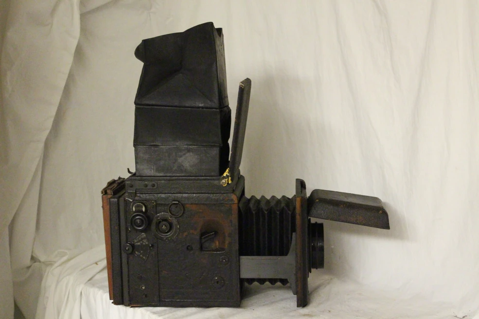 Lot 151 - A W.Butcher & Sons National Camera, 1/4