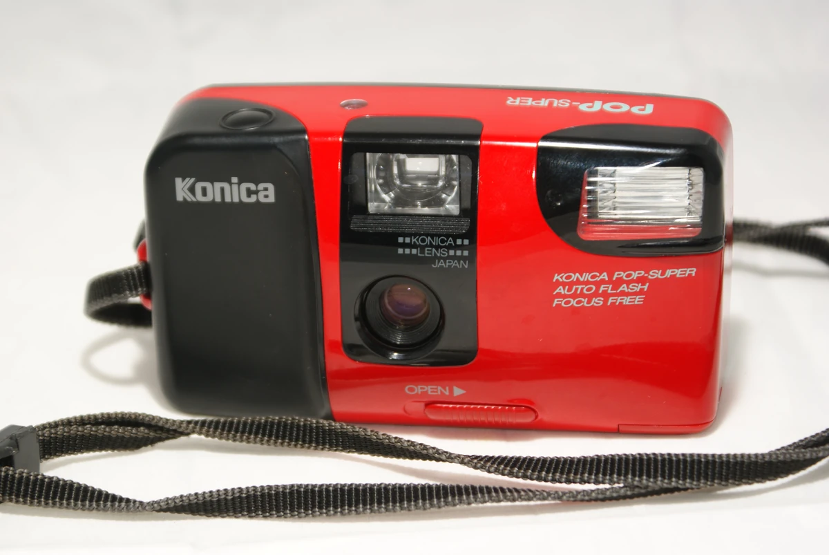 Konica Pop Super – Appareil Photo Vintage Avec Sa Pochette, état Occasion