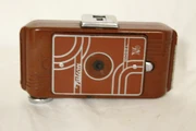 Falcon Model V16 folding pocket camera