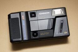 Chinon Auto 2001.jpg