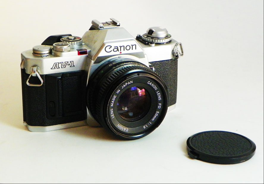 canon av 1