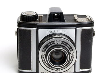 アンティークカメラ　フレデボルフ アルフォア VREDEBORCH ALFOR Vintage Vredeborch Felita 120 film viewfinder camera 6x6cm