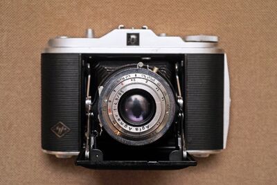 Agfa Isolette I - 2nd version.jpg