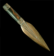 Bronze throwing knife.png