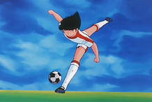 Tsubasa attempts to do a Drive Shot