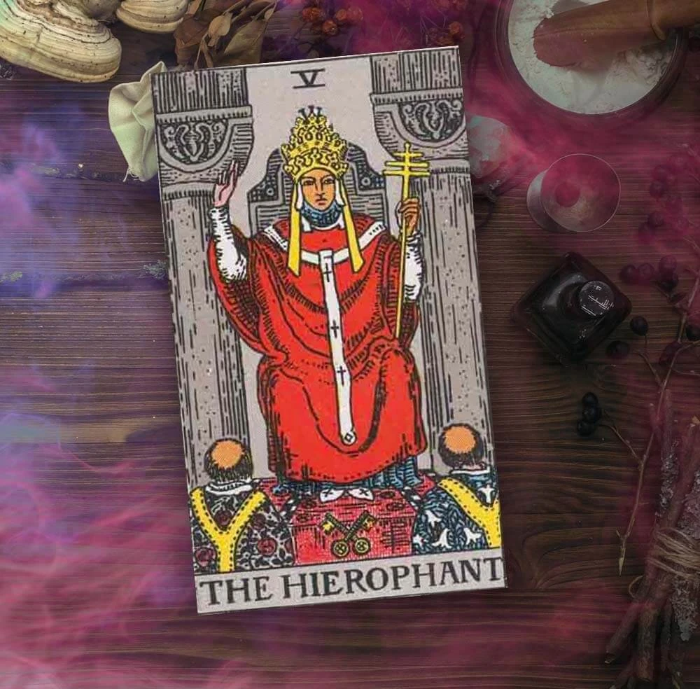 The Hierophant (V) | Cards, the Universe and Everything Wiki | Fandom