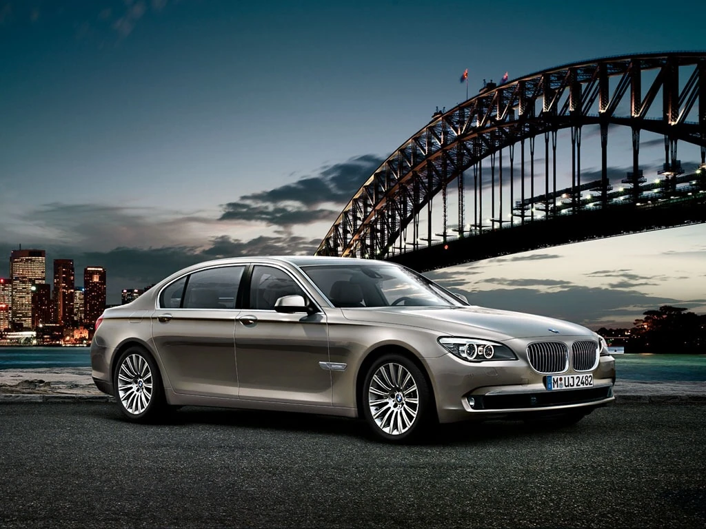 BMW 7 Series | Carinfo Wiki | Fandom