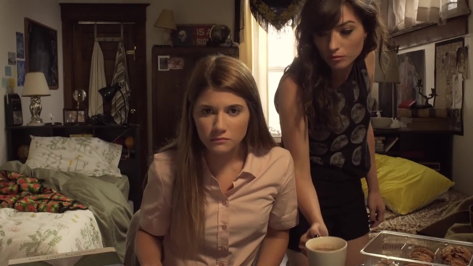 Песня кармиллы. Carmilla and Laura. Natasha Negovanlis gif.