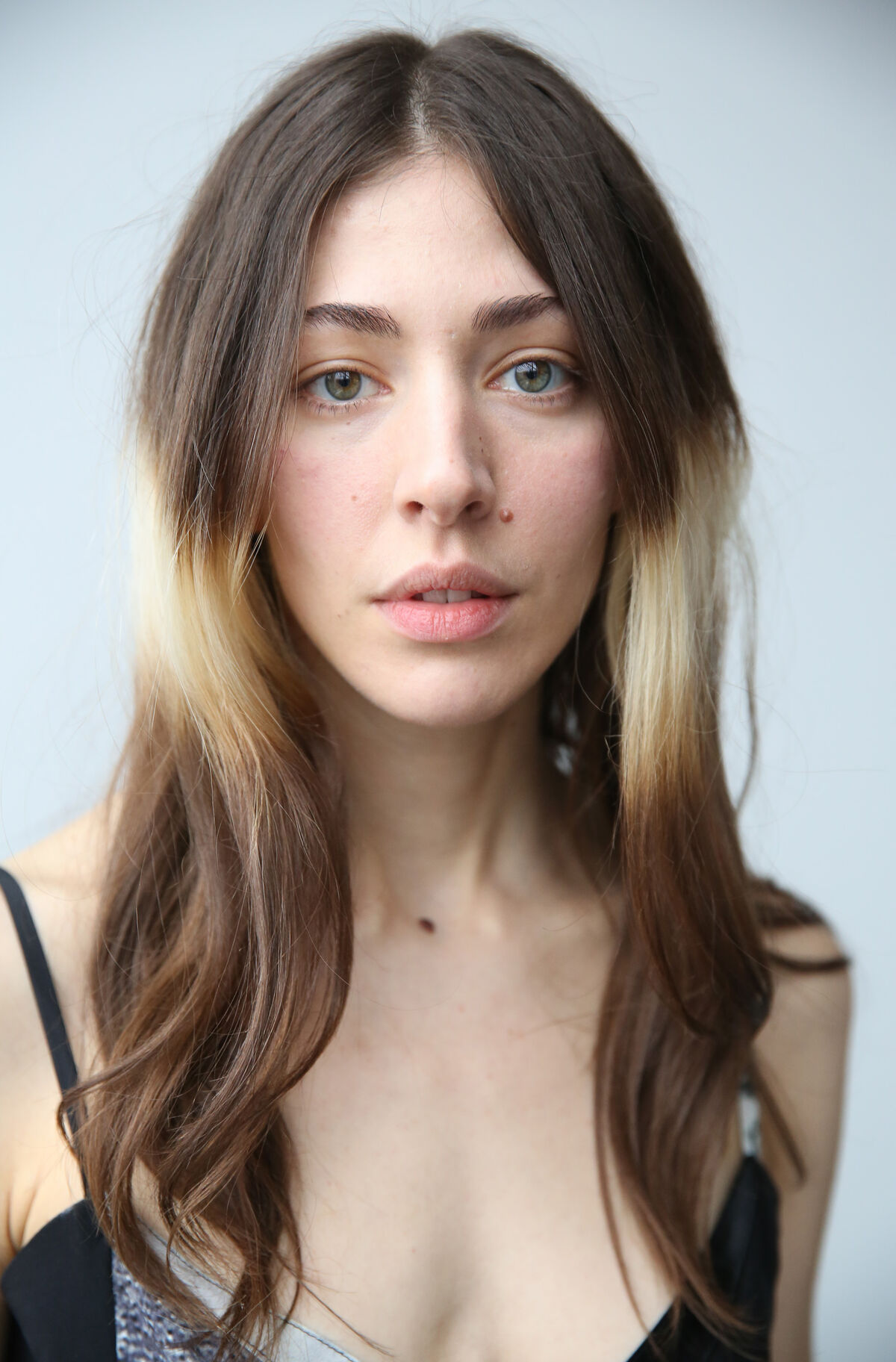 Meet Carolina Samani: Age, Family, And Career Highlights - 2eqngtn