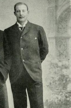 King Johan II in the 20s