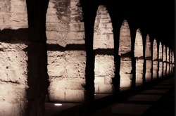 Cadona Aqueduct at night
