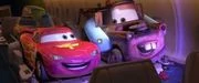 Cars 2-11.jpg (4 КБ) Молния и Мэтр летят в Токио