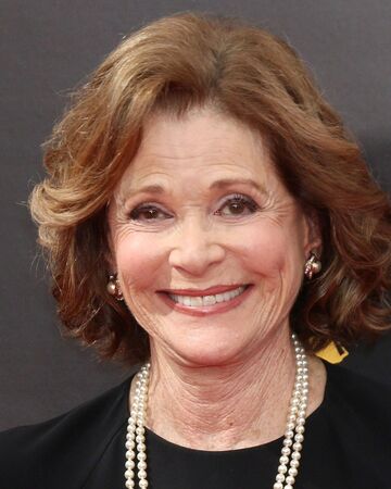 Jessica Walter Scooby Doo Mystery Incorporated Wiki Fandom