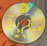 Foster'sCompleteSeriesDisc6.jpeg (869 KB) Season 3, Disc 6 of The Complete Series DVD set