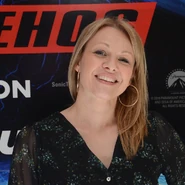 Nataša Balog Sonik.jpg (92 KB) На премијери филма „Соников филм“.