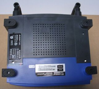 Linksys-BEFW11S4-01