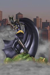 DC-Direct-Batgirl-statue-4