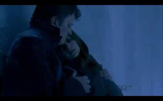 Castle and Beckett trapped in the freezer