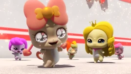 S1E40 - Emotion Teeniepings dancing