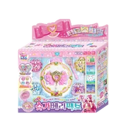 Sugar Berry Compact toy and Sugar Magic Shaker toy