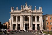 Basilica di San Giovanni in Laterano - Facade