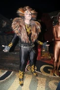 Rum Tum Tugger Tyler Hanes Bway Revival backstage.jpeg (58 KB)
