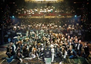 Group Paris Cast and Crew 2015.jpeg (403 KB) Jellylorum