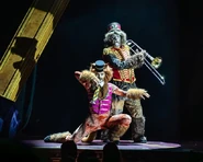 Skimble Peter Paramount 2025.jpg (47 KB) Skimbleshanks and Peter during Jellicle Songs for Jellicle Cats