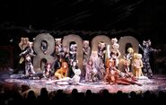 8000th performance celebration, 28/10/2011