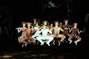 Ensemble Dancers