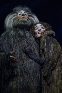 Erin Cornell as Grizabella