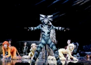 Munk Opening Night Hiroshima 11Nov2024.jpg (231 KB) Haruka Yamazaki