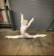 Caitlin Bond
