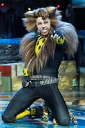 Tugger Will Richardson Asia 17 1.jpg (202 KB)